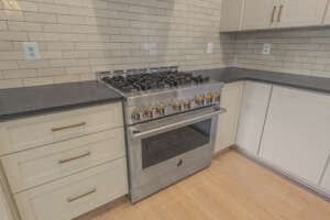 _DSC3312 Kitchen Range